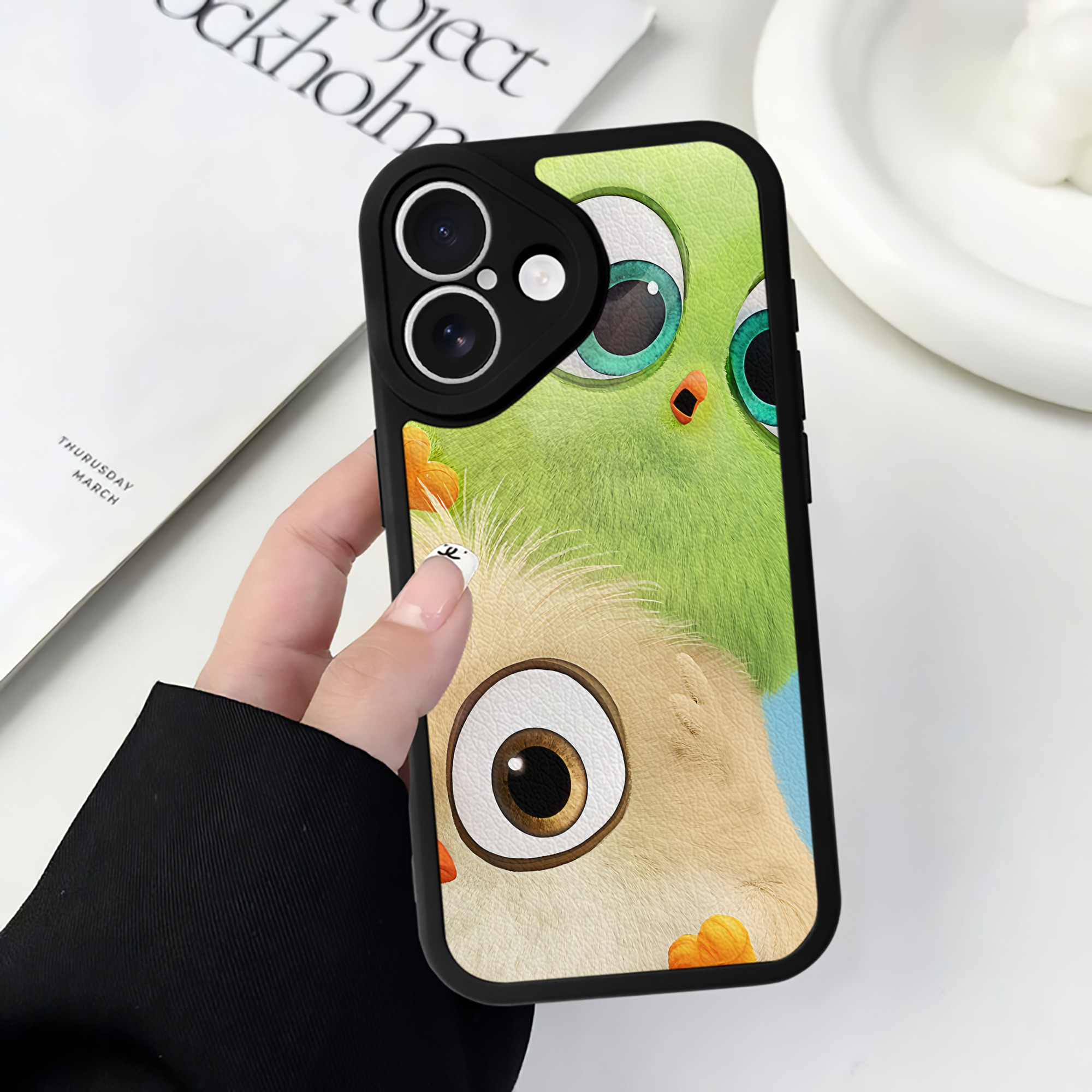 （画像用） Angry Birds アングリーバード 【iPhone 16シリーズ対応】シリコンスマホケース（レザー調） 材質：シリコン
